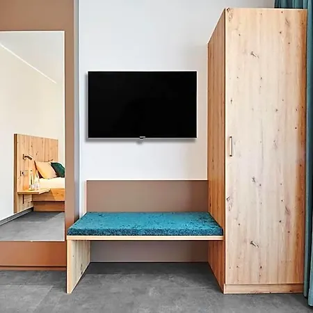 Bosch Aparthotel 3*
